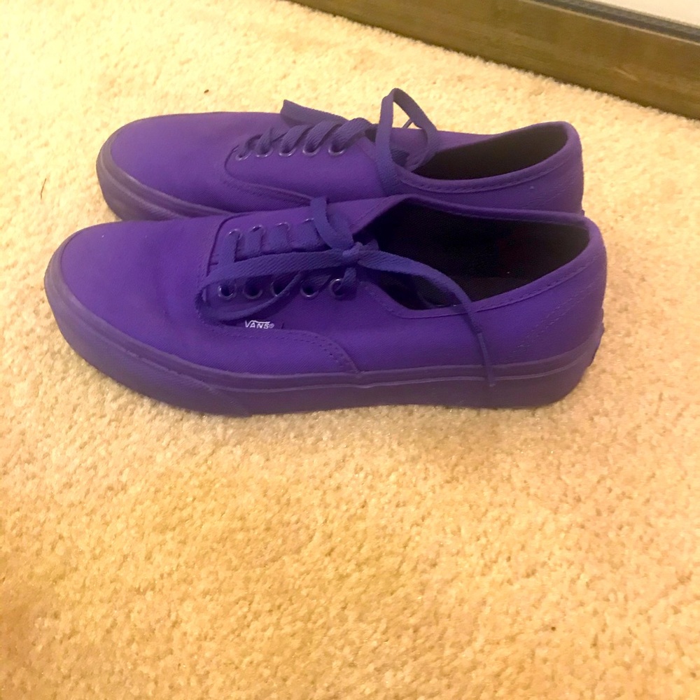 Purple Vans Men Size 7/ Women Size 9